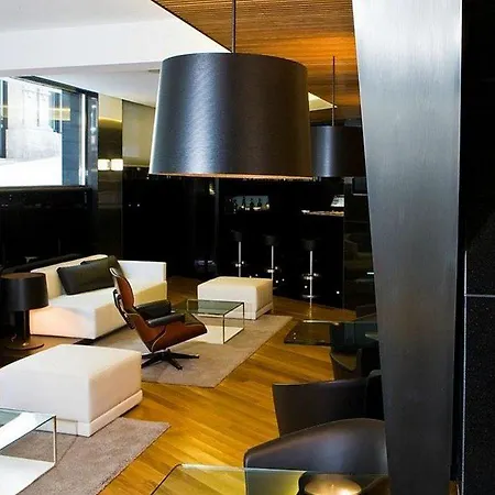 Inffinit Hotell Vigo