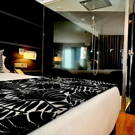Inffinit Hotel 3*