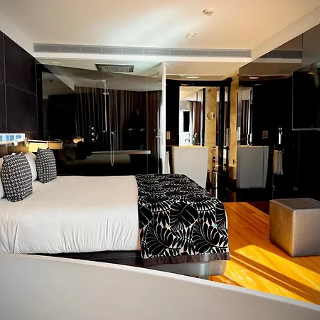 インフィニート ホテル 3*