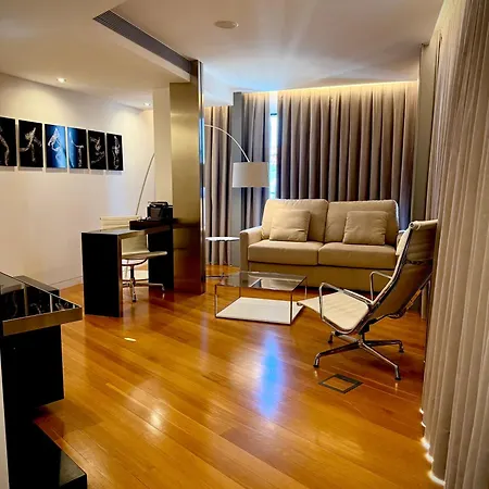 ホテル インフィニート 3*