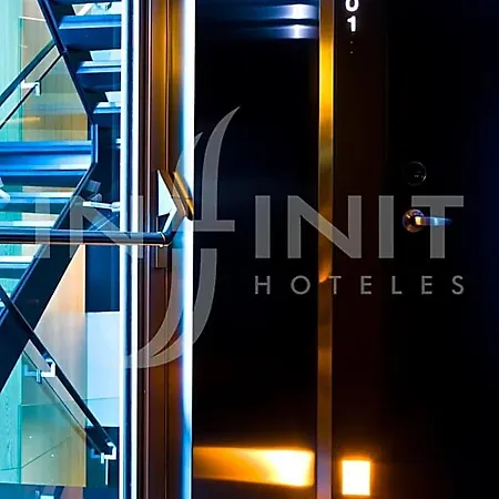 Inffinit 3* Vigo