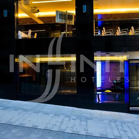 Inffinit Hotell Vigo